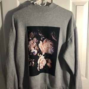 Mock neck floral sweatshirt